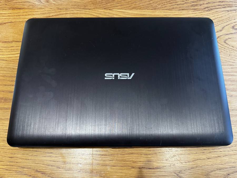 Asus Notebook K541UA 15.6" , i5-7200U 2.5 GHz, 4 GB RAM PLEASE READ!!!