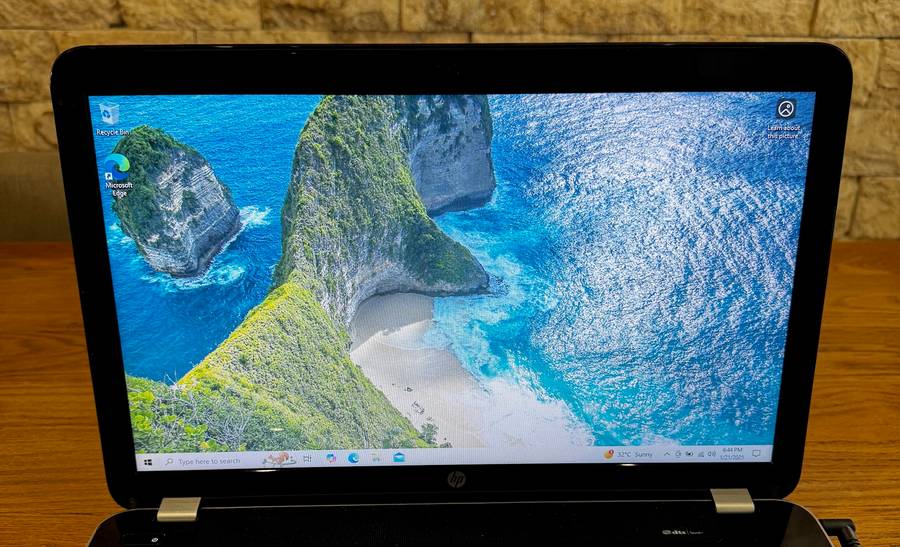 HP Pavilion 15 15.6", Intel Core i5 3230M 2.60GHz, 8GB DDR3 RAM, 1TB HDD