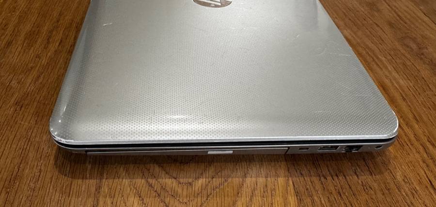 HP Pavilion 15 15.6", Intel Core i5 3230M 2.60GHz, 8GB DDR3 RAM, 1TB HDD