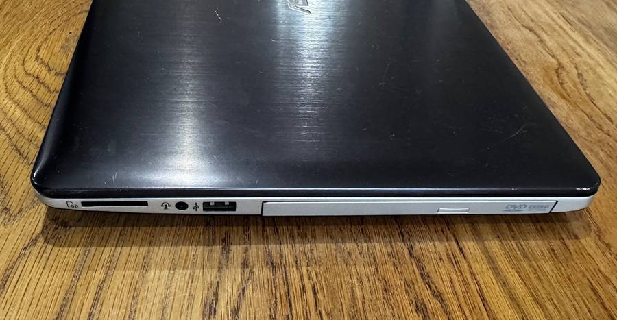 ASUS VivoBook S451L 14", Intel Core i5 4200U 2.30GHz, 8GB DDR3 RAM, 750GB HDD