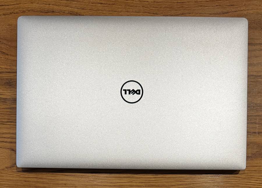 Dell XPS 9560 4K 15.6", Nvidea GTX 1050, Intel I7-7700HQ 2.8GHz, 16GB RAM, 256GB SSD PLEASE READ!!!