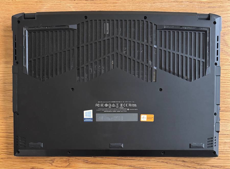 Gigabyte AORUS 17G XC 17.3", Intel Core i7-10870H 2.20GHz, RTX 3070, 8GB Ram, 512GB SSD, READ BELOW!