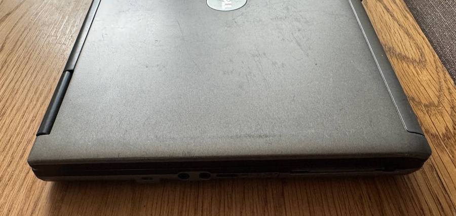Dell Latitude D620 14", Intel Core 2 T5500 1.66GHz, 2.50GB RAM, 150GB HDD