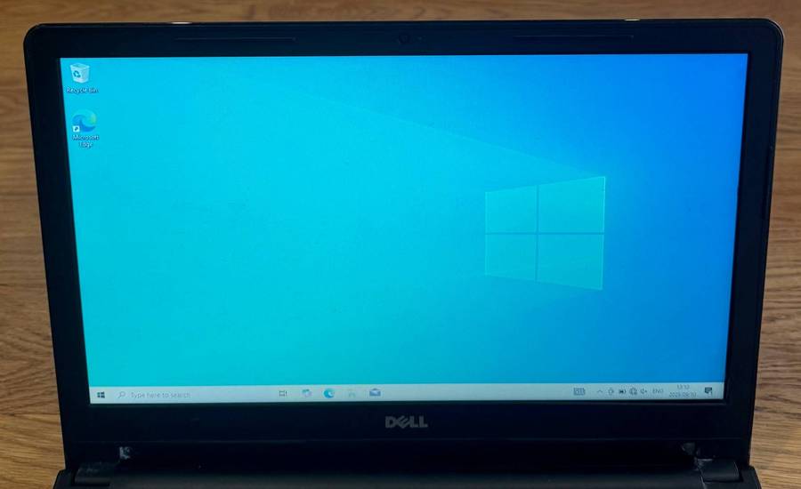 Dell Inspiron 15 3567 15.6", Intel Core i3-6006U 2.00GHz, 8GB RAM, 256GB SSD, PLEASE READ!!!