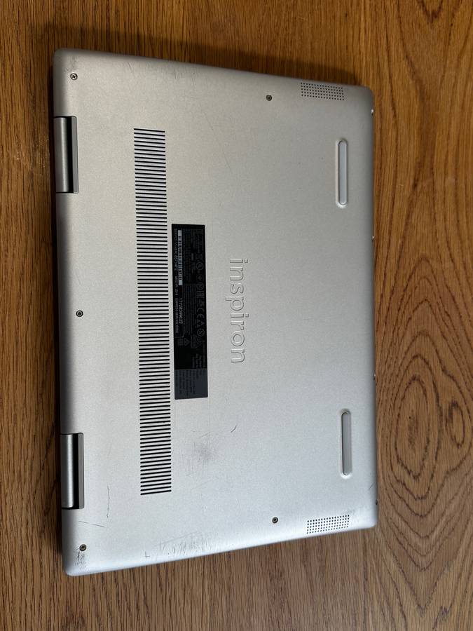 DELL INSPIRON P93G001 Intel Core i5-8265U, 8GB RAM DDR4 RAM 256GB SSD PLEASE READ!!!