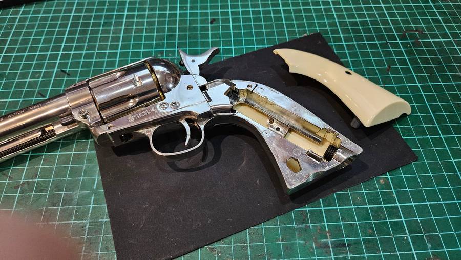 UMAREX COLT SAA 45 4.5MM BB NICKEL