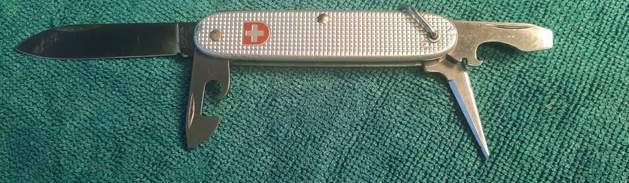 Wenger Alox Swiss Army knife soldaat 1961 year 1999 With Bail