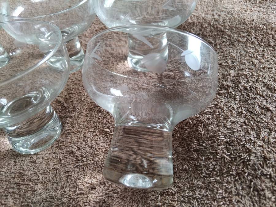 Vintage Mid Century Glass Footed Bubble Pedestal Etched Couo Champagne Glasses