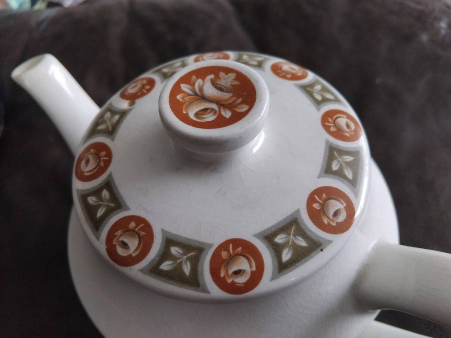 Vintage Midwinter Stylecraft Cameo Coffee Tea Pot Design John Russell