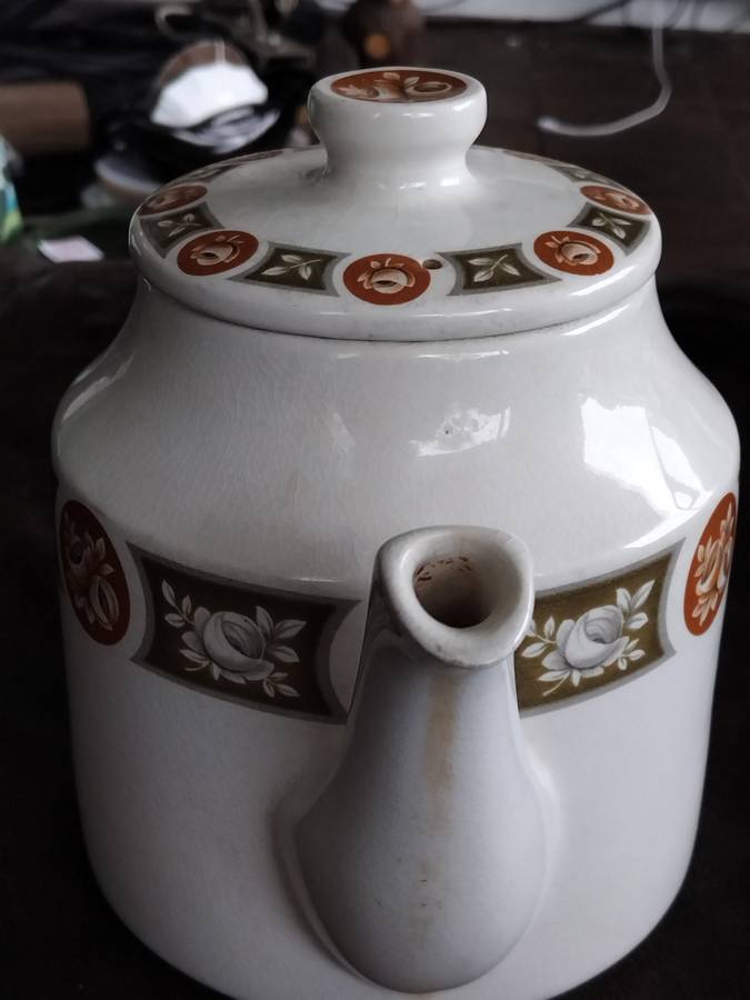 Vintage Midwinter Stylecraft Cameo Coffee Tea Pot Design John Russell