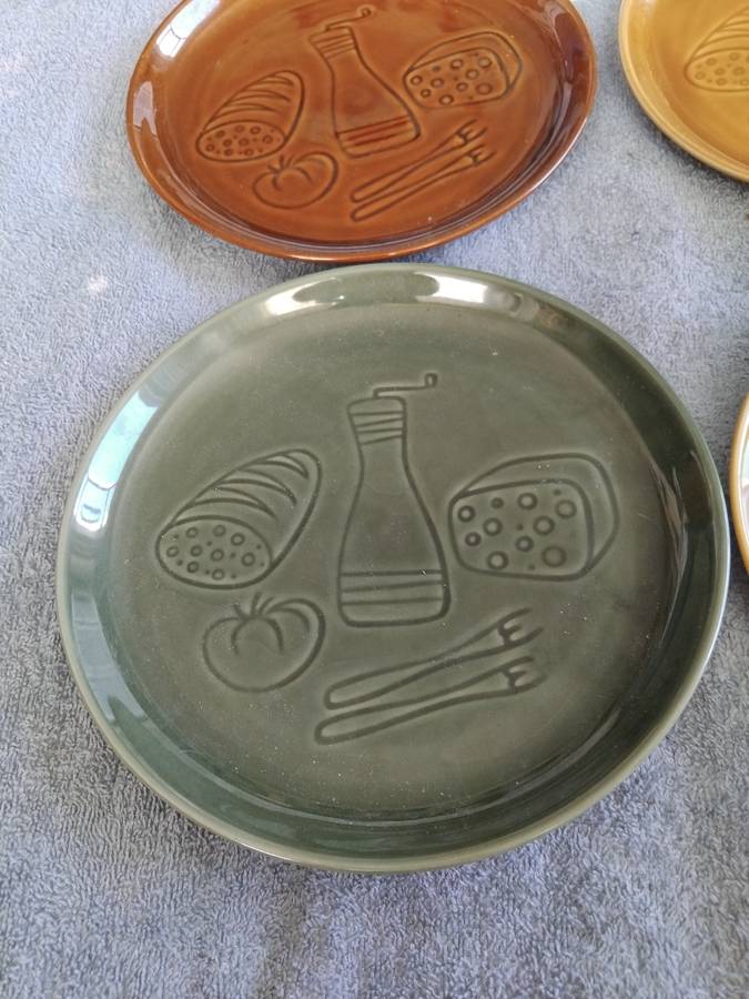 Rare 1960s Swiss Ceramic Cheese Fondue Plates