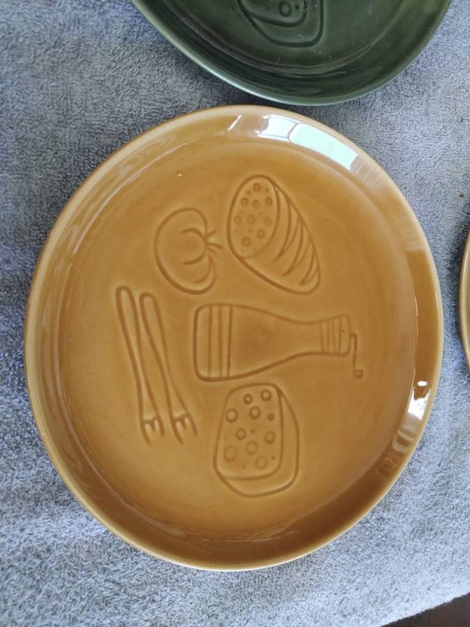 Rare 1960s Swiss Ceramic Cheese Fondue Plates