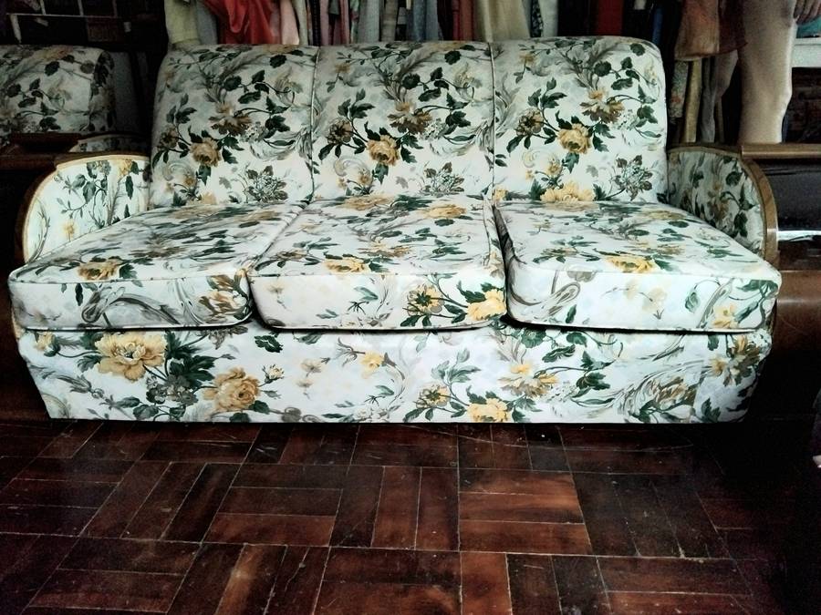 Antique Complete Art Deco Lounge Suite 3 Seater 2 Chairs With Glass Shelving In Arm Rests