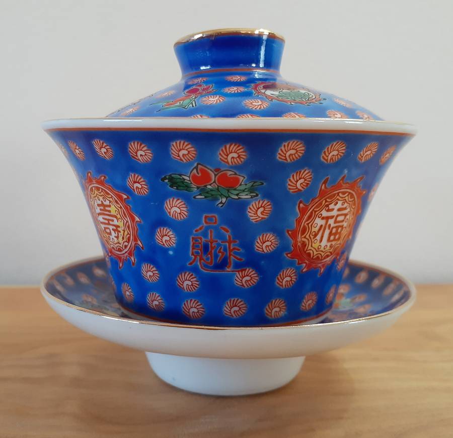 Beautiful Chinese 3-Piece Jingdezhen Porcelain Tea Bowl, Lid and Saucer