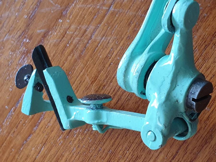 Vintage Drucker Apple peeler late 1800's