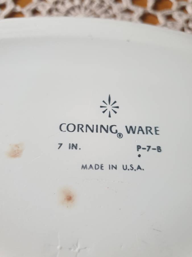 SMALL CORNINGWARE OVEN BOWL | MADE IN THE USA |