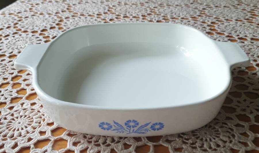SMALL CORNINGWARE OVEN BOWL | MADE IN THE USA |