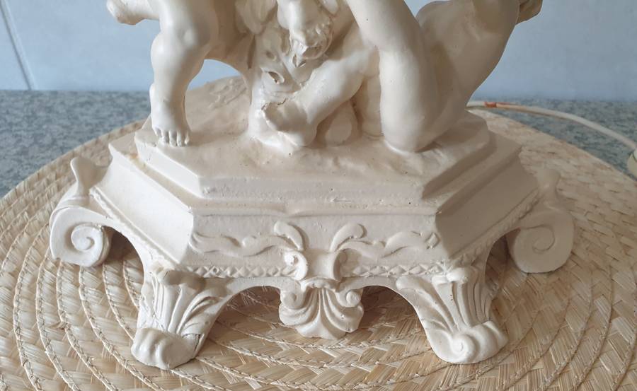 Vintage 3 Cherub Angel Shabby Cottage Lamp