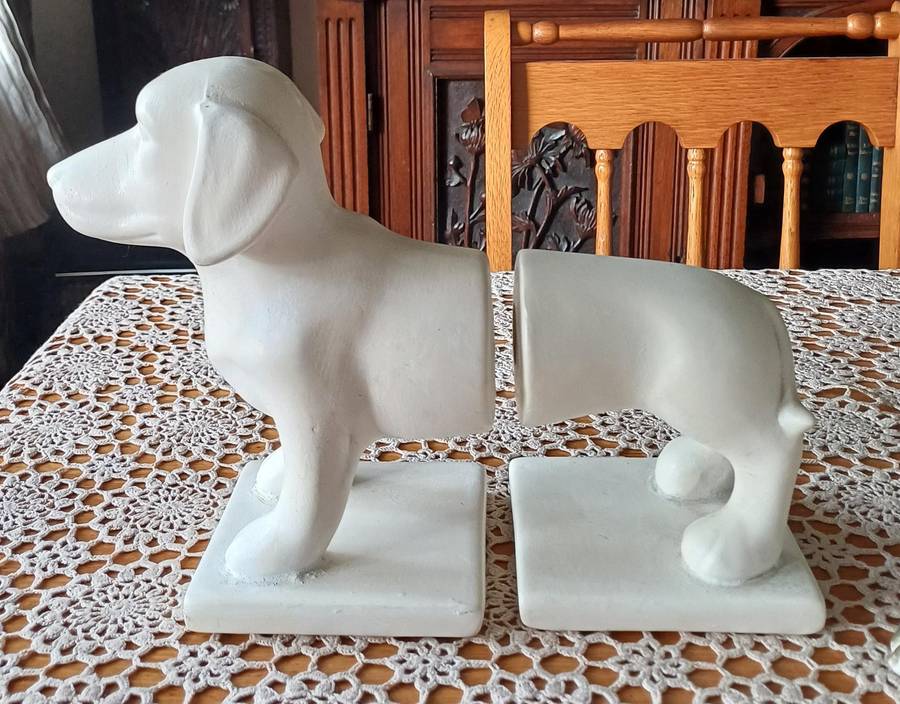 Book Ends | Doggy | 23 x 12 x 24 cm  |