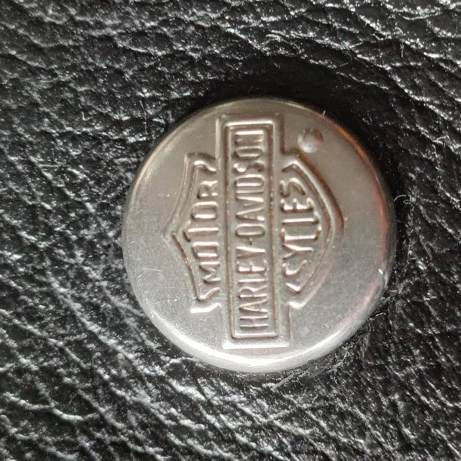 Harley-Davidson Men's Vintage Leather Biker Wallet with Chain & Clip