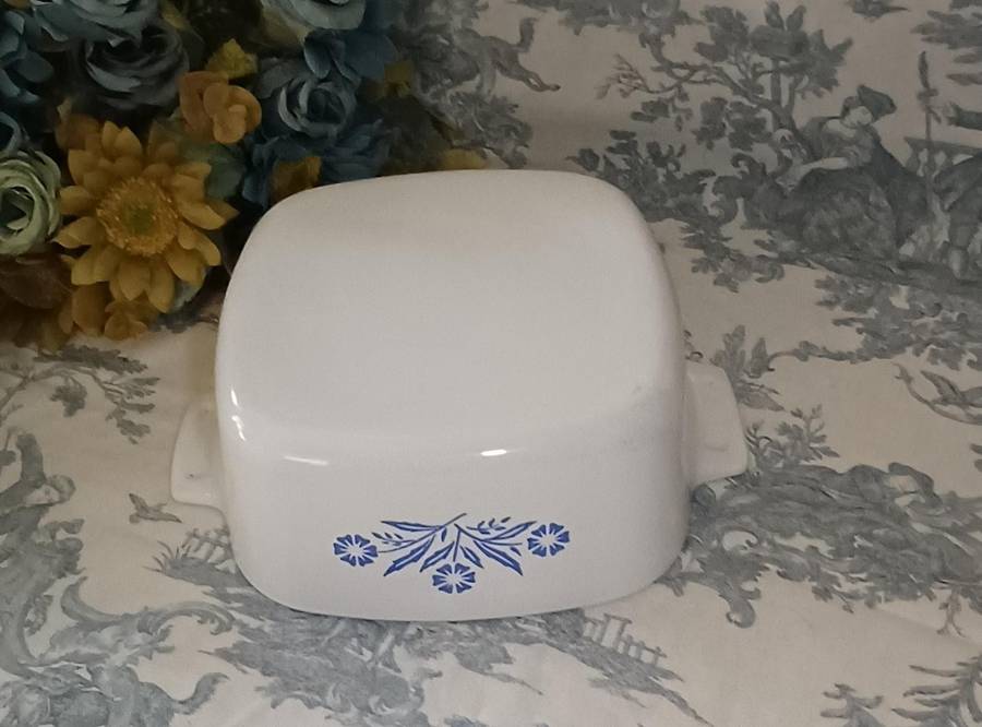 Corning Ware Blue Cornflower Dish