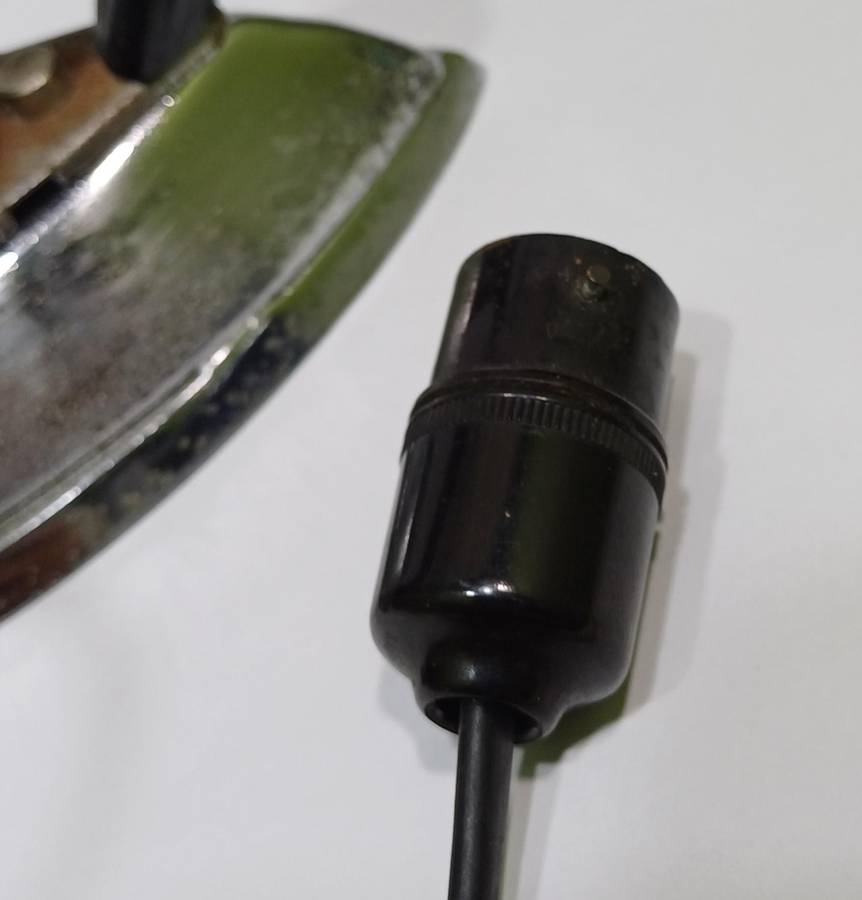 Electric Travel Iron
