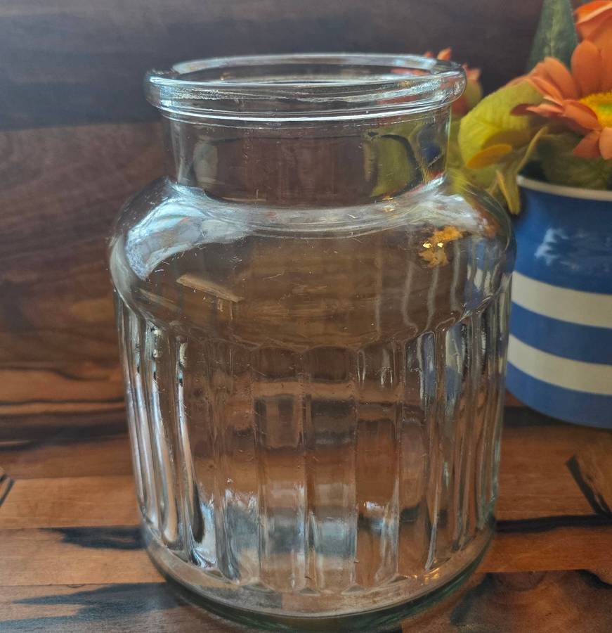 CLEAR GLASS JAR