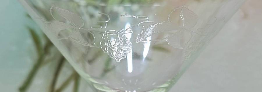 6 Beautiful Cocktail Glasses Vintage