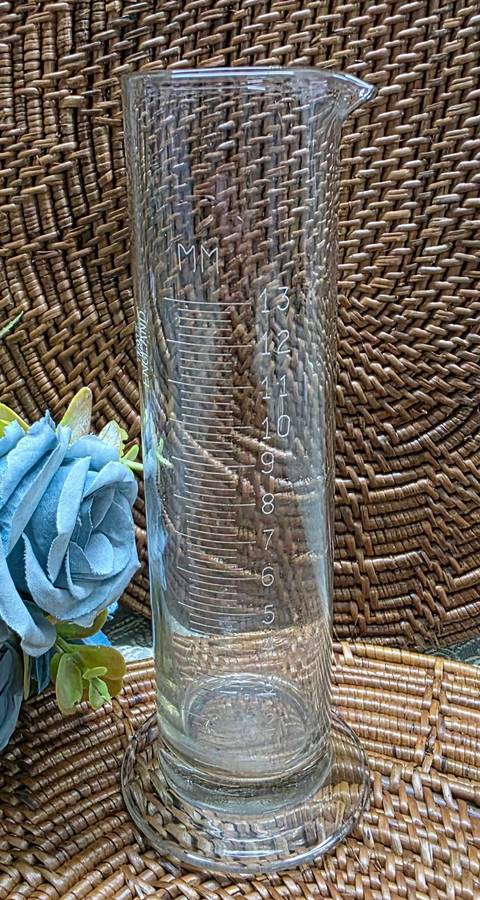 MEASURING CYLINDER