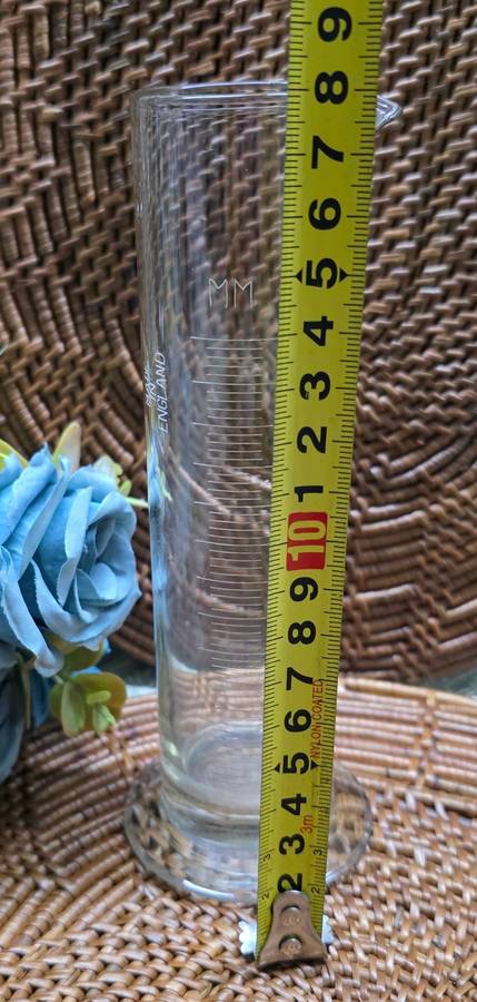MEASURING CYLINDER