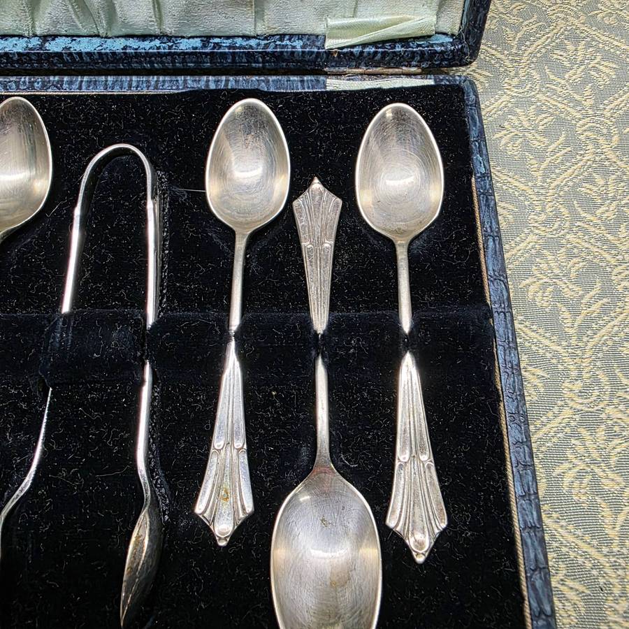 Vintage Boxed Set Spoons