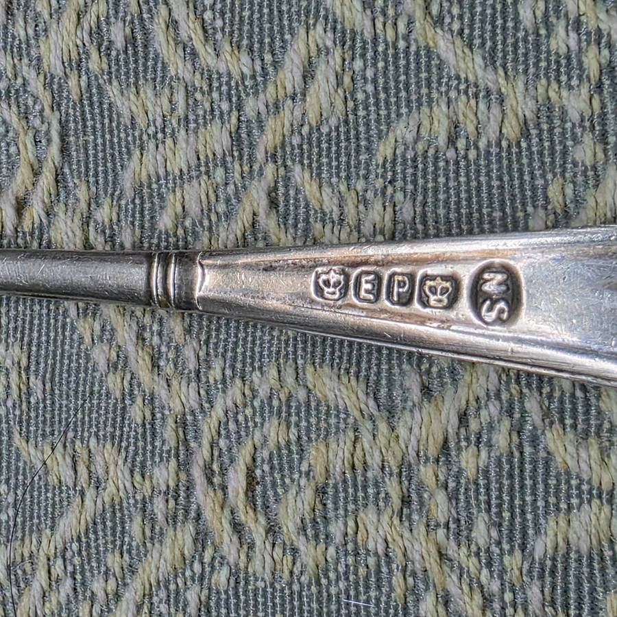 Vintage Boxed Set Spoons