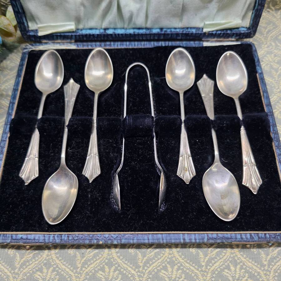 Vintage Boxed Set Spoons
