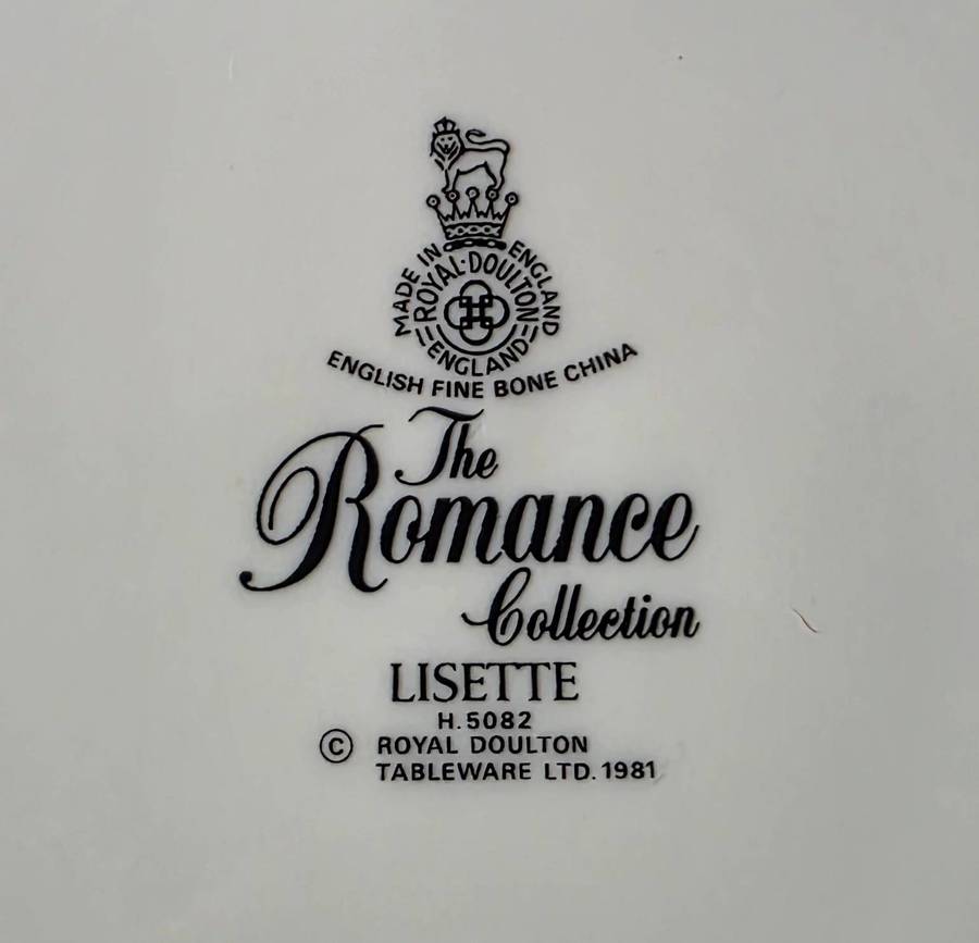 Royal Doulton Lisette H5082  The Romance Collection (1981) Tri-Set | 03 |
