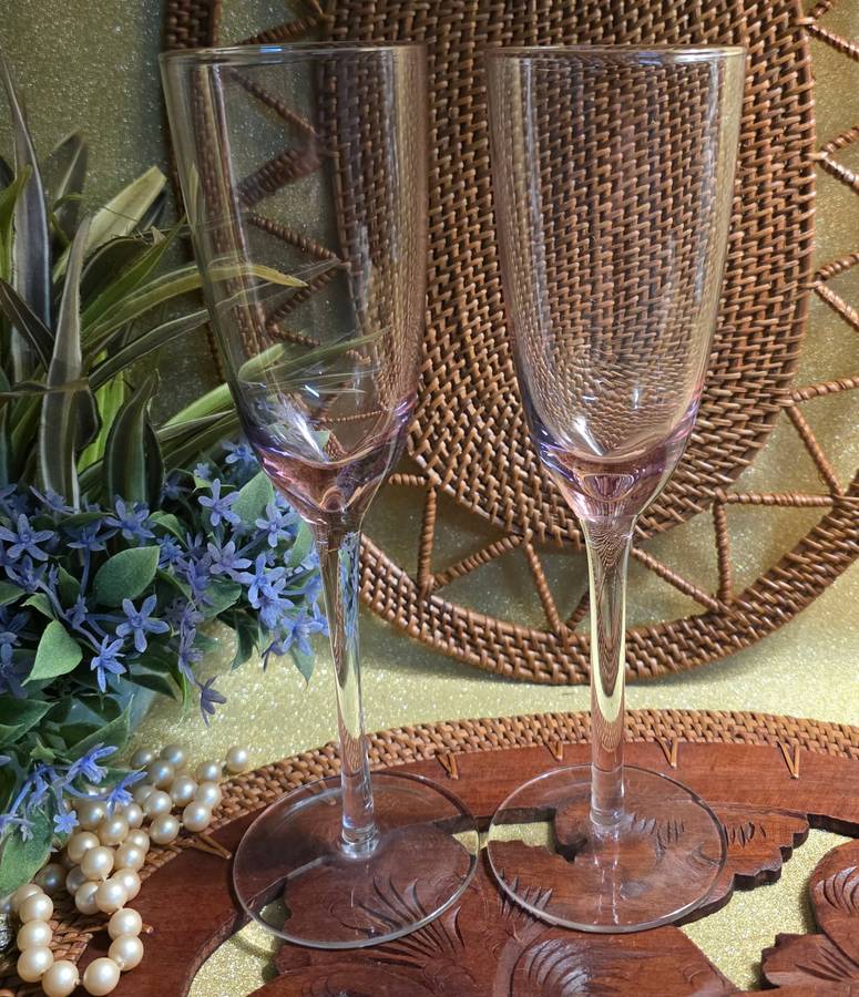 SET OF Flute GLASSES | KITCHEN | Champagne glasses |