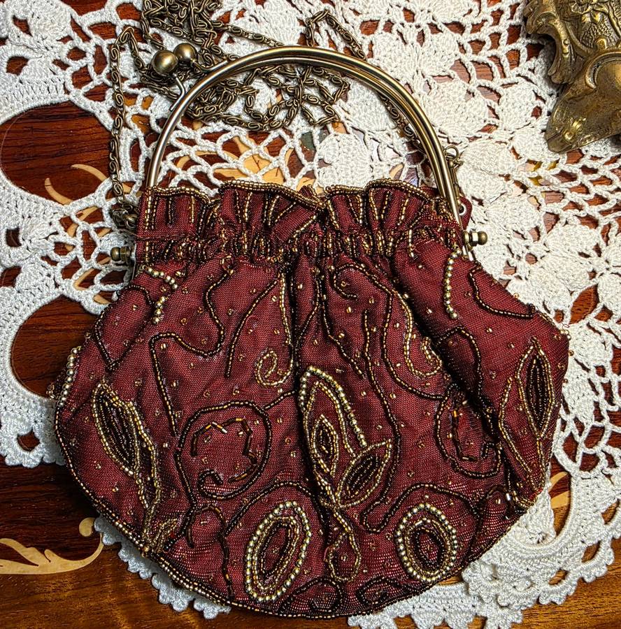 MILADYS EVENING BAG