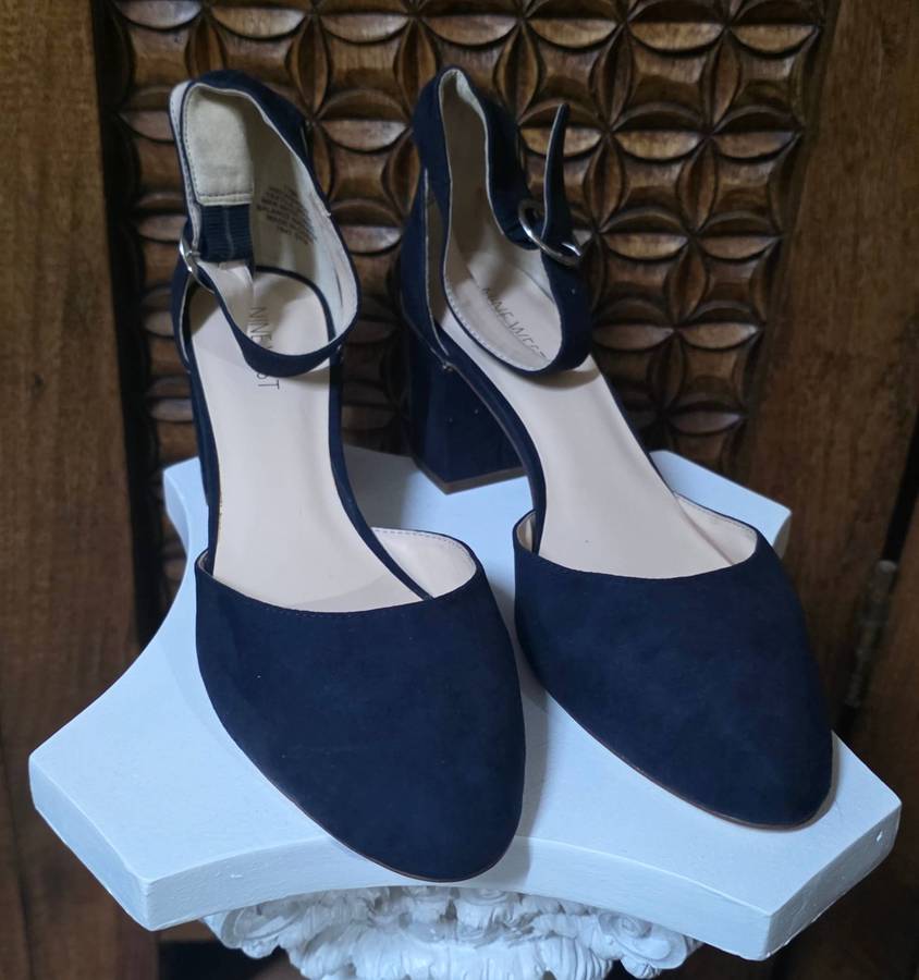 Nine West LADIES SHOES  |  Size 7 1/2M | SIZE  5 SA |