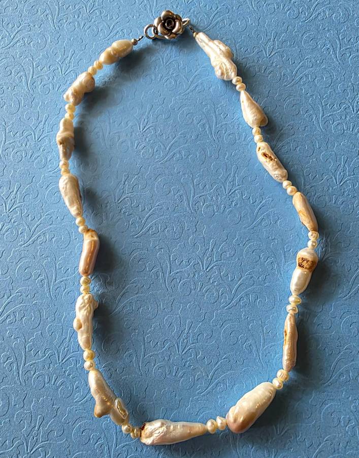 Natural Baroque Pearl White Freshwater Pearl | 15 |