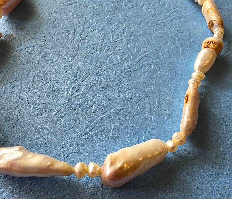 Natural Baroque Pearl White Freshwater Pearl | 15 |