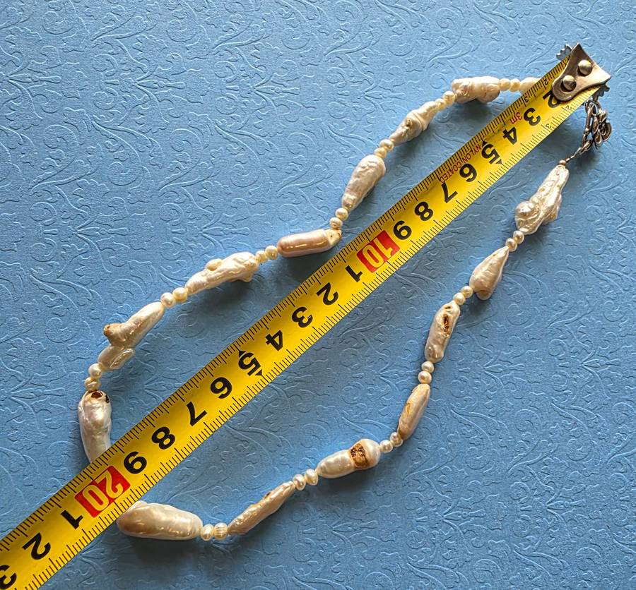 Natural Baroque Pearl White Freshwater Pearl | 15 |