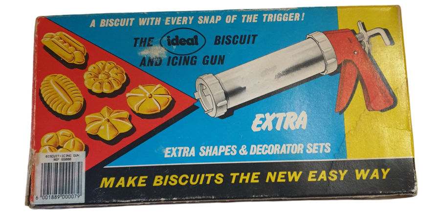 Vintage Ideal Biscuit Cookie Maker Icing Press Gun Shapes & Decorator Set