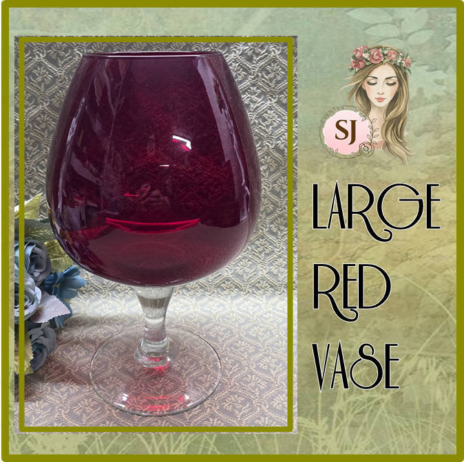 Vintage Red | glass vase | Italian |