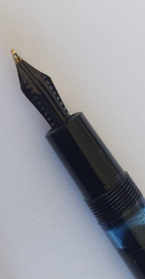 Vintage Montblanc 342 fountain pen working just needs ink Value R3500