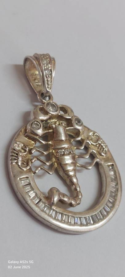 Spectacular large vintage sterling silver cz Scorpian pendant 21.8g Value R2500