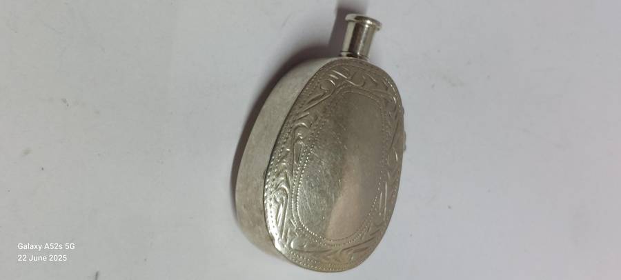 Gorgeous vintage sterling silver perfume bottle pendant 10.1g
