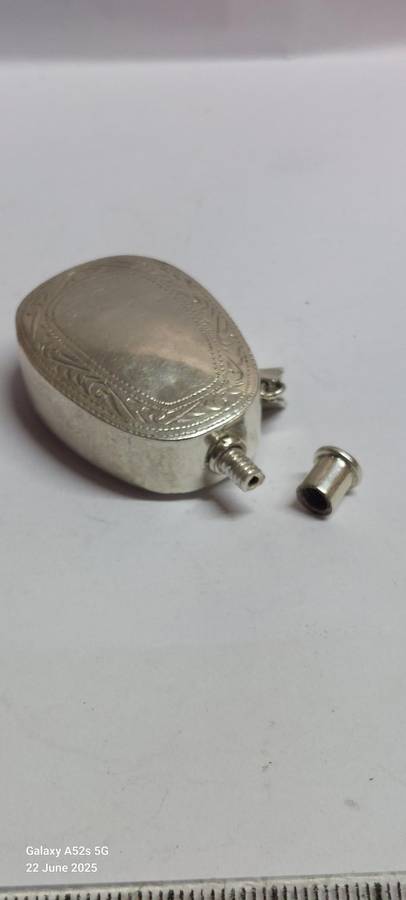 Gorgeous vintage sterling silver perfume bottle pendant 10.1g