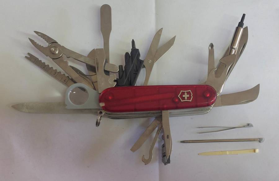Vitorinox Swiss Army Champ XLT 49 Function Knife