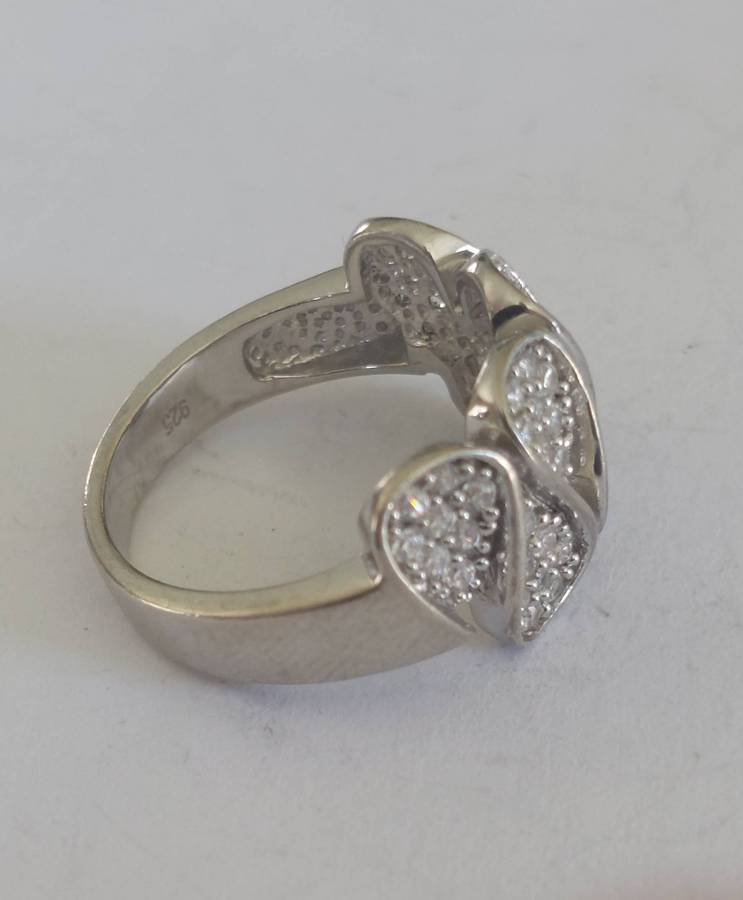 Lovely vintage sterling silver cz ring 4.9g