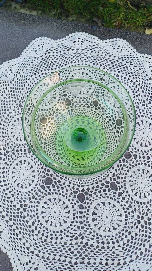 Vintage green Depression glass shrimp /oyster cocktail icer bowl