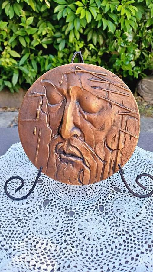 Vintage Religious Solid Cast Metal Wall Plaque - Face of Jesus